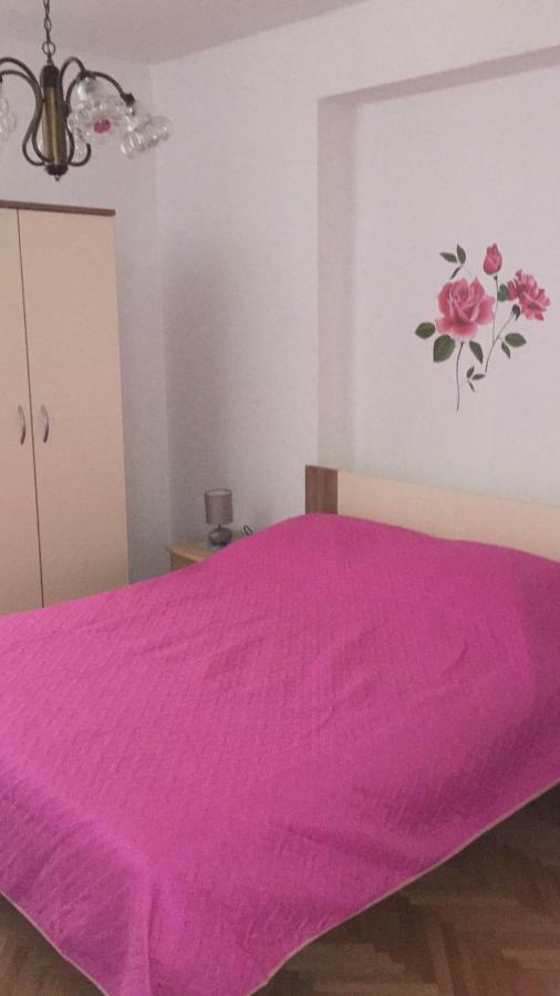 Home4 Rent Leilighet *